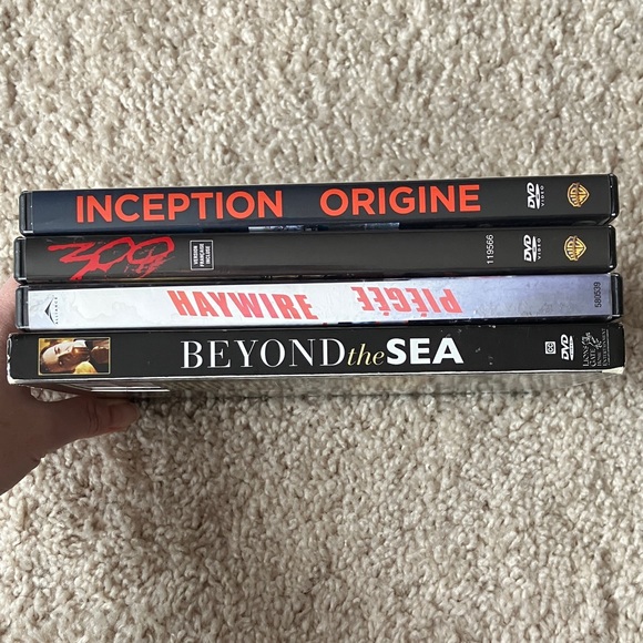 🌟 Movie Bundle #4 - Picture 10 of 10